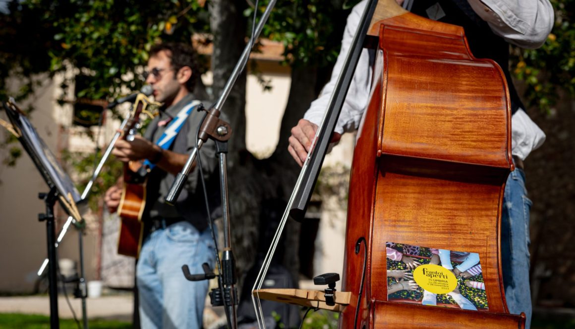 Concerti nei borghi, città d’arte e nei paesi immersi nel paesaggio olivato